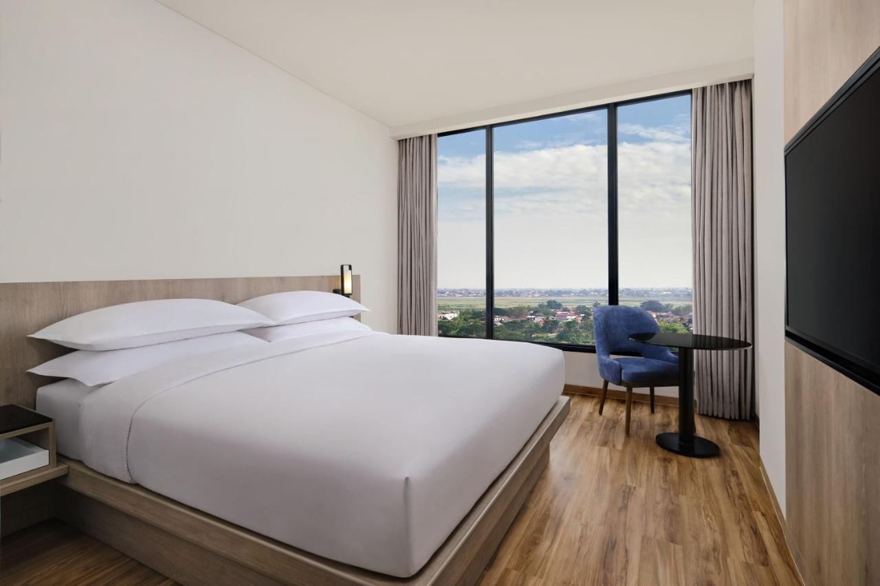 Fairfield By Marriott Jakarta Soekarno-Hatta Airport Tangerang Buitenkant foto