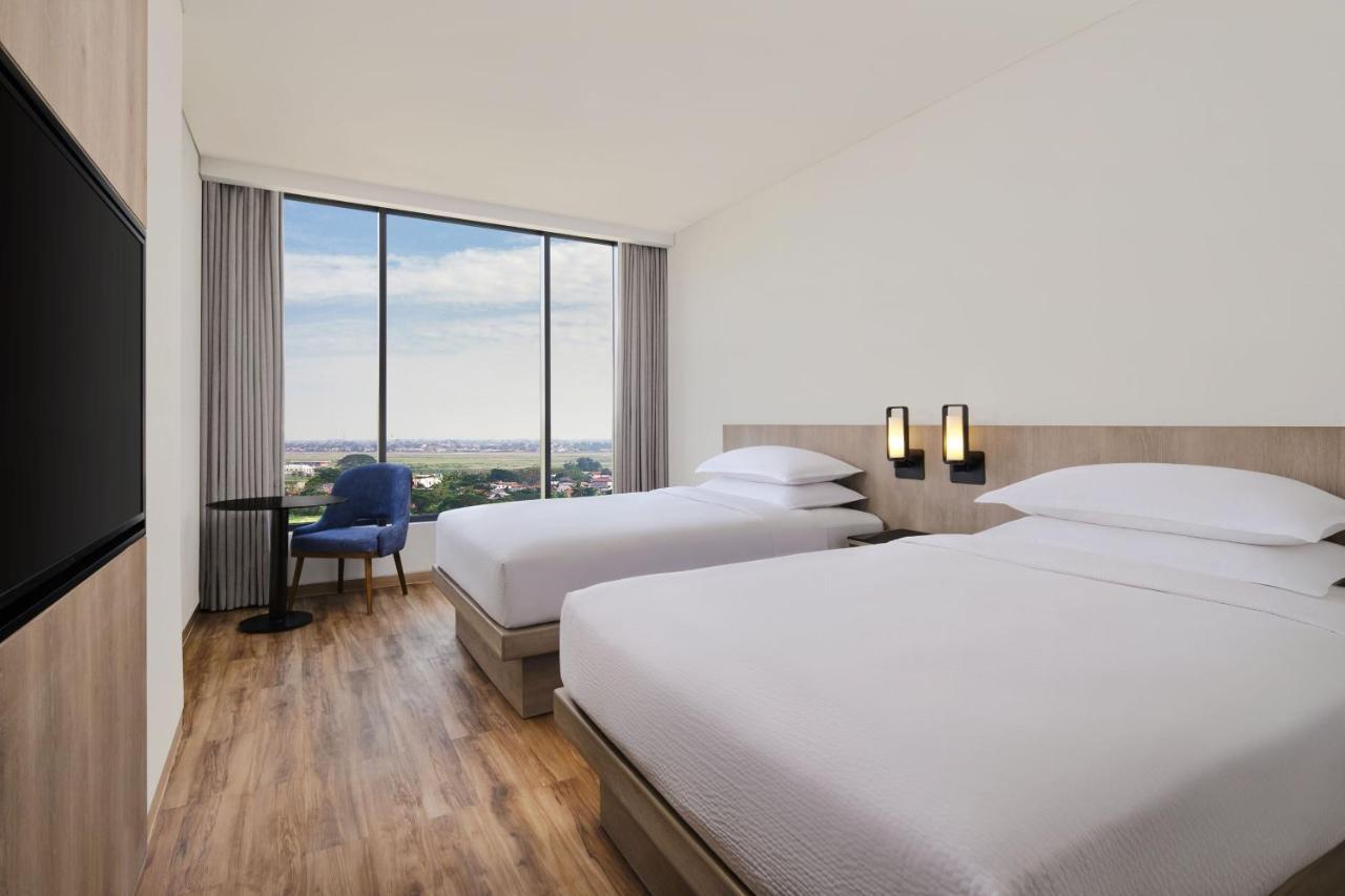 Fairfield By Marriott Jakarta Soekarno-Hatta Airport Tangerang Buitenkant foto